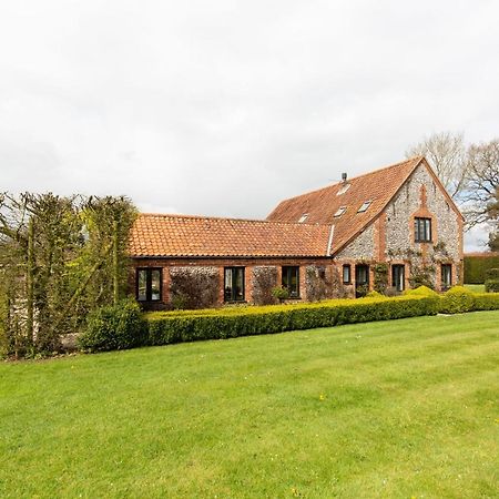 Williams Barn Villa West Beckham Exterior photo